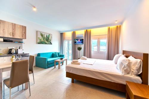 Arkoudas Suites