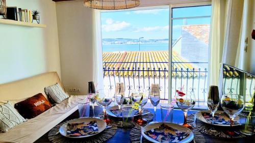 LE BARREUR Maison Authentique Sètoise La pointe Courte, Bord de Mer, Climatisée, Parking gratuit proximité