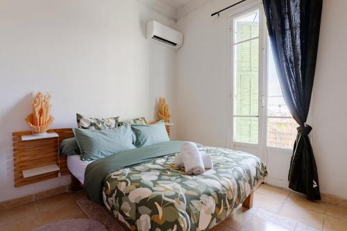 Charming house with sea view in Nice