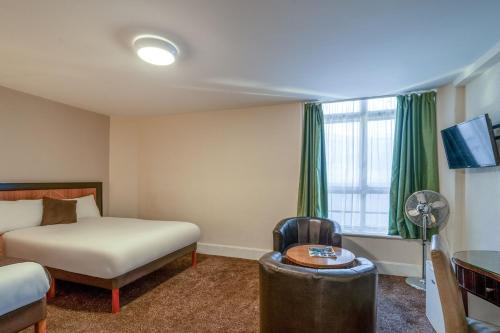 Family Sea View (Sleeps 3)