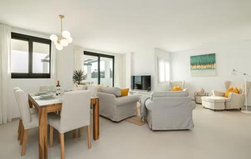Costa Breeze Your Estepona Beach Escape