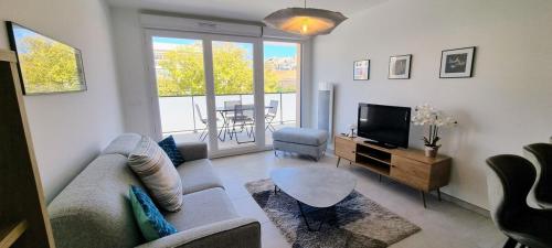 LE SEGRETO, Appt Neuf dans résidence de Standing, Superbe Déco, Centre, 2 Parkings Privés, Climatisation