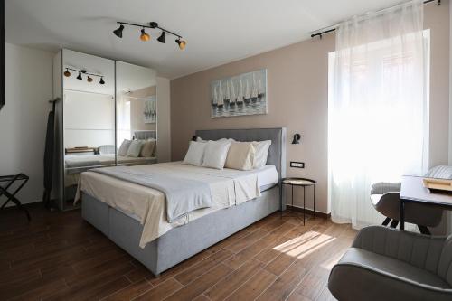 Apartment North