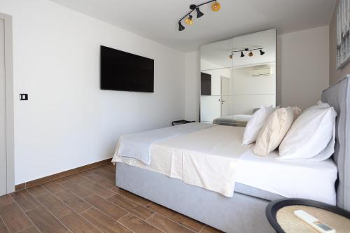 Apartment North