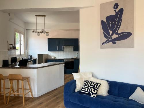 Fort Carré & Yachts View 2Bed Apartment in Old Antibes photo 10