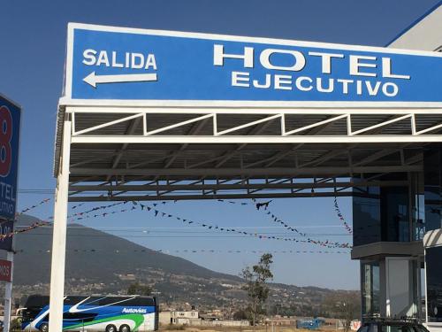 Fotografie z fotogalerie ubytování 8 Hotel Ejecutivo v destinaci Jocotitlán