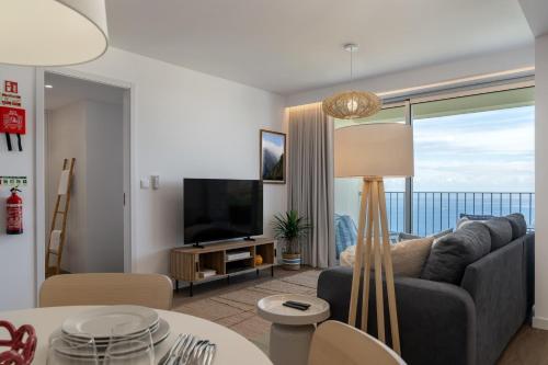 Vanni Atlântico Residence by an island apart