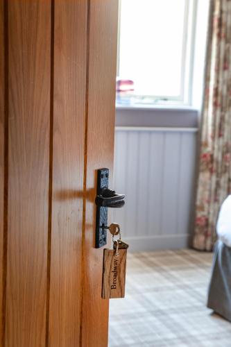 The Harcourt Arms — Photo of the whole room