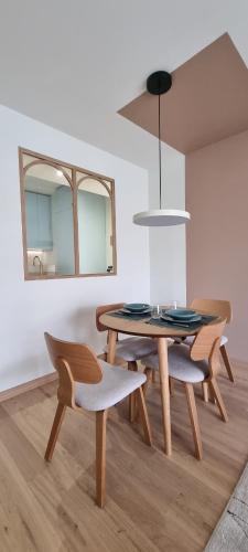 Appartement 50m2 rénové, parking, Plages à 250m, Quartier Pointe Croisette