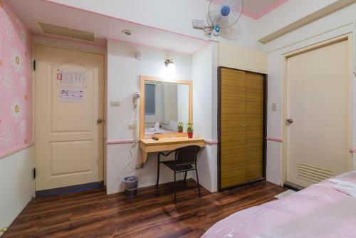 Postel nebo postele na pokoji v ubytování Citic Hotel