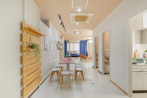 Direct access to Narita and Haneda Airports -Heisei kaigan4F-