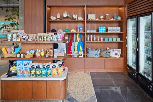 South Gate Hotel Okinawa Naha Tomari Port - Direct Access to Tomarin