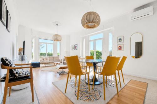 Superb 3BR with AC Sea view private Garden PARKING- BENAKEY