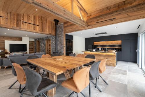 Villa Manteau de Neige - 14 pers - Pool Spa Sauna & Lake View