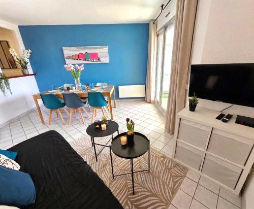 LE MARTY 7 Vue Mer Centre Terrasse Garage Piscine Climatisation