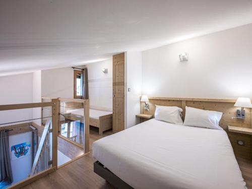 Studio rénové avec mezzanine – Centre Val-d'Isère