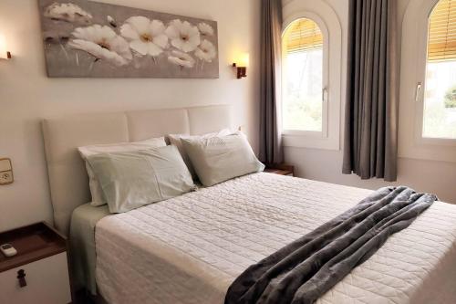 Apartamento furs con piscina