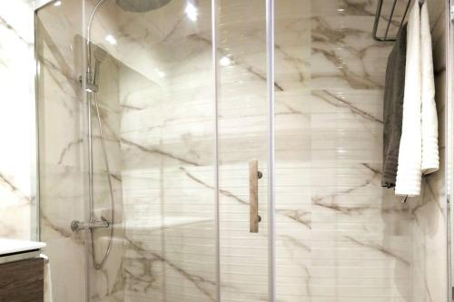 Apartamento furs con piscina
