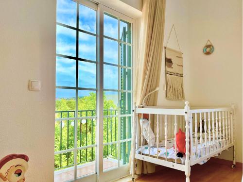 Retiro D'Alma - Beautiful Villa with Garden & BBQ Near Sesimbra Beach