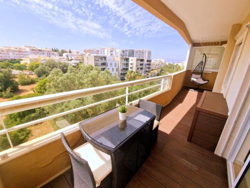 Rocha Sunny - 10 min Walk to Praia da Rocha