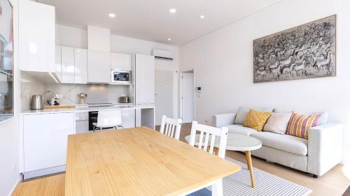 City Center 1-Bedroom Apartment by LovelyStay
