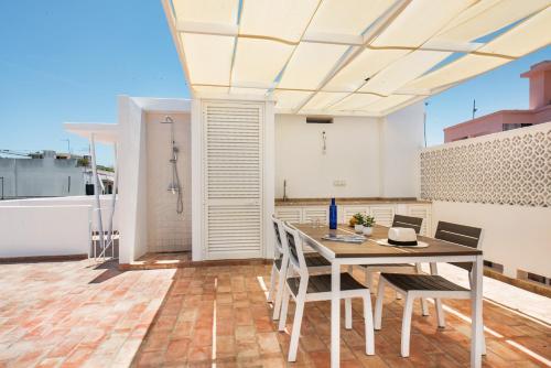 Faro Terrace