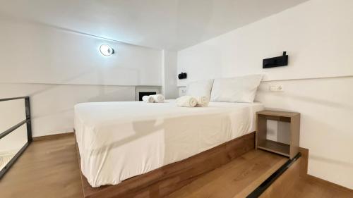 Anestis Apt Heraklion