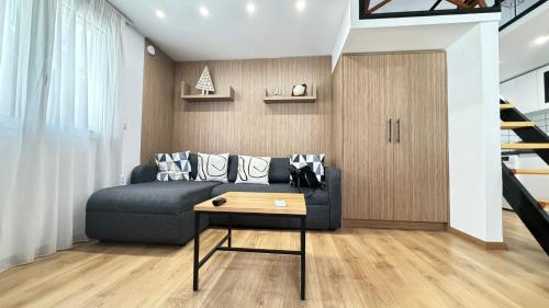 Anestis Apt Heraklion