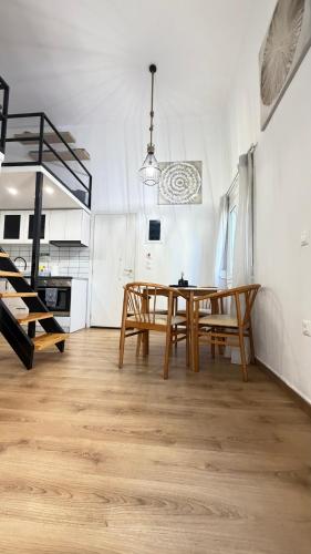 Anestis Apt Heraklion
