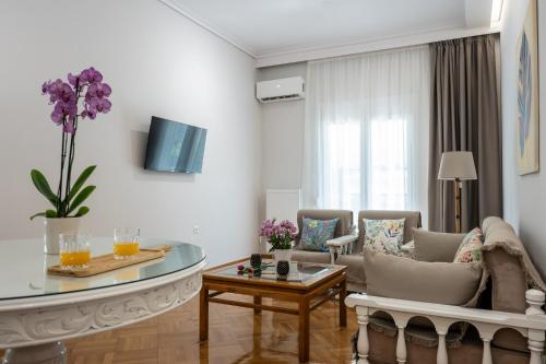 Sofouli Thelia Comfort Living