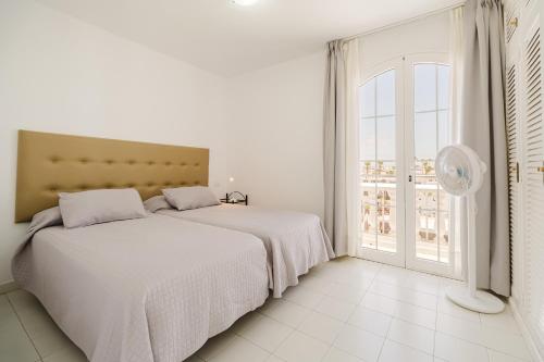 Apartamentos Corona Mar- Select Adults