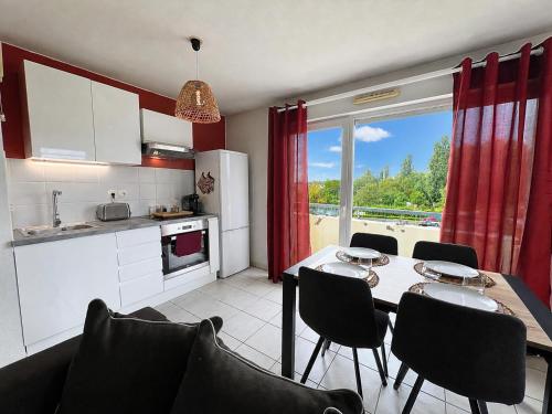 Apartment in LE MANS train station, 24 Hours of Le Mans circuit