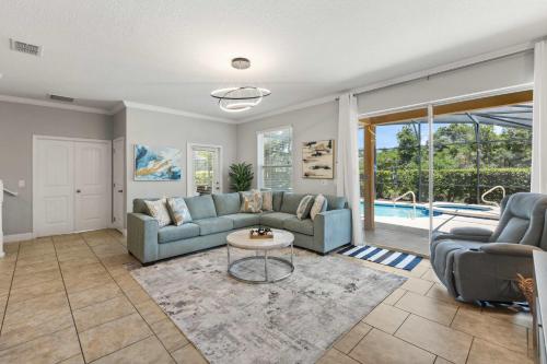 Upstay-Solterra Home with Private Pool & Hot Tub photo 11