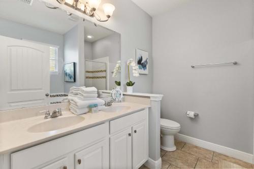Upstay-Solterra Home with Private Pool & Hot Tub photo 26