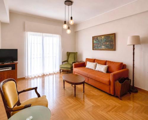 Acropolis Panorama 2BRM Apartment by MΡS