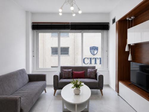 Modern 1 Bedroom Apartment, Buka Hospitality