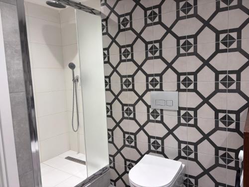 Modern 1 Bedroom Apartment, Buka Hospitality