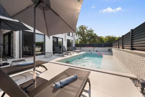 Apartments by Petar - Sun & Pool Residence