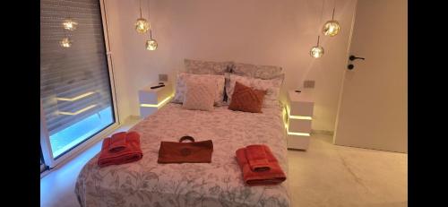 MENTON - Appartement luxe Climatisé- vue et bord de Mer - plage