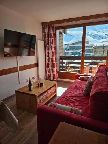 Balcony with a view - Ski In and Ski Out by White House