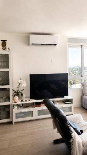 Luxury renovated apartment with terrace in Madrid photo 29