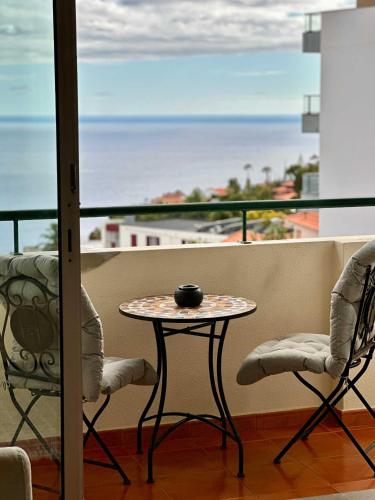 Sea view - Peaceful Atlantic View by Cristo Rei
