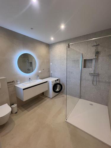 I&R Residence