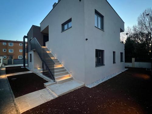 I&R Residence