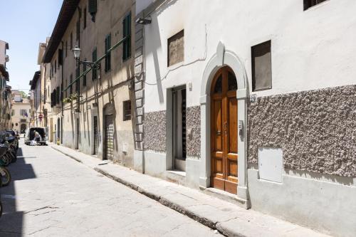 Santa Croce Home