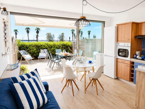 Eclat Marine 3*-Park- AC-Beach 20 meters away