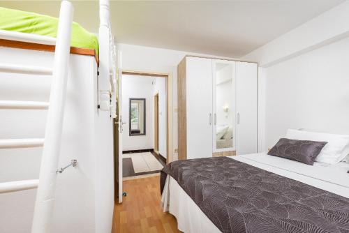 Apartment Kleri