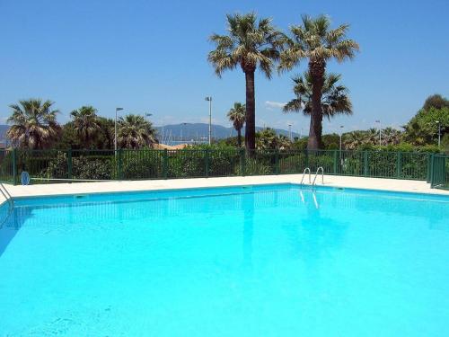 Apart 4 p, sea view, terraces, swimming pool, A/C