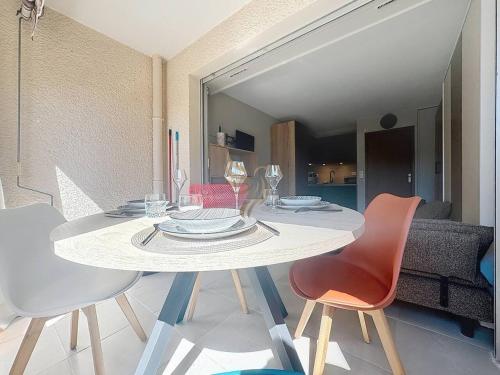 Studio Coco'B, 4p, A/C, Wi-Fi, beach 500m, parking