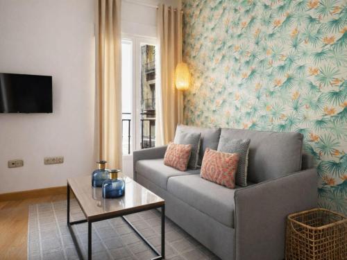 8-Guest Central Madrid Haven